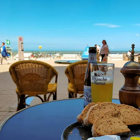 2 Bedroom Cozy In Oostende