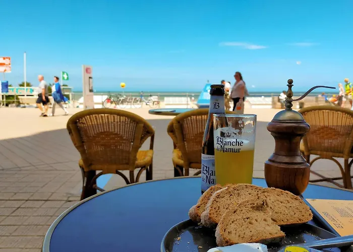 2 Bedroom Cozy In Oostende